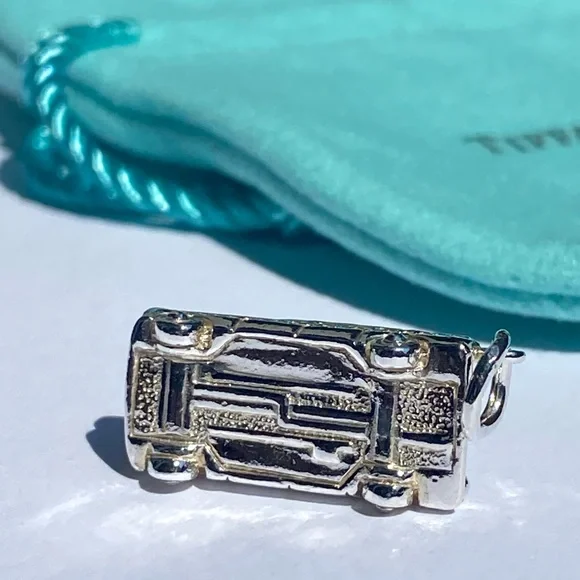 AUTH RARE vintage Tiffany & Co. taxi cab charm/pendant🚕 - Picture 13 of 17